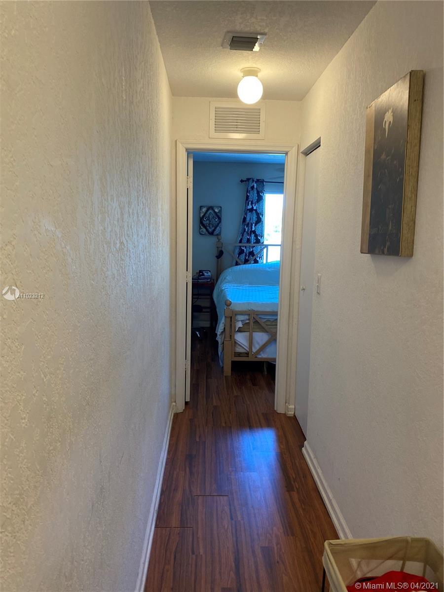 14206 NW 17th Ave, Opa-Locka FL 33054 photo 3