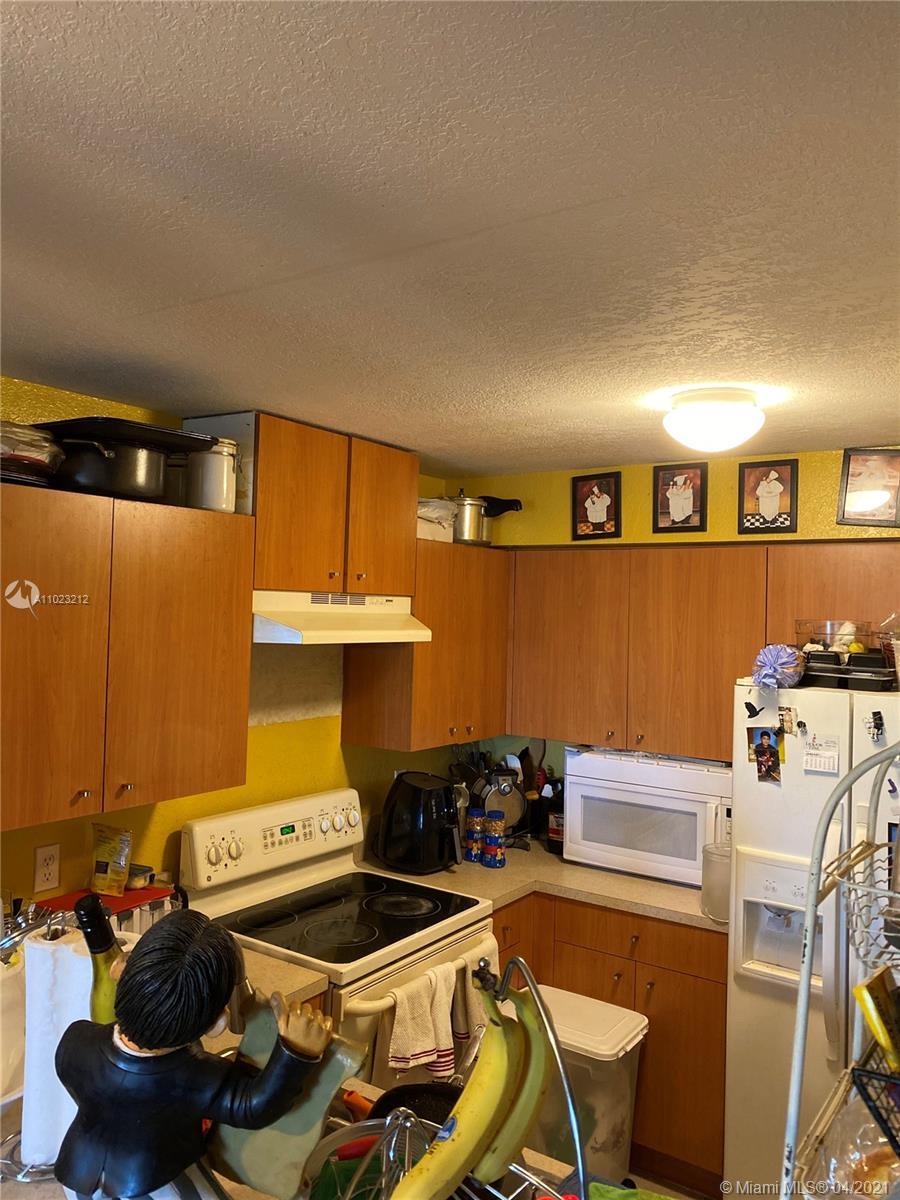 14206 NW 17th Ave, Opa-Locka FL 33054 photo 4