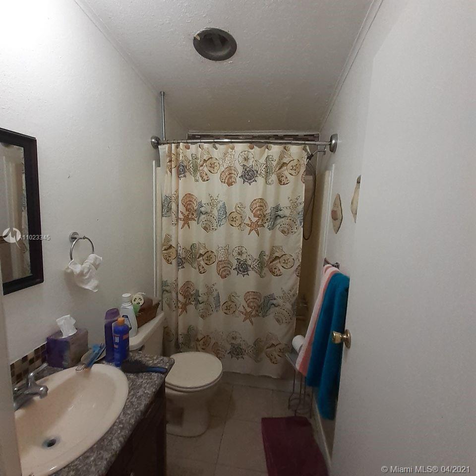 19800 SW 180 Ave, Miami FL 33187 photo 5
