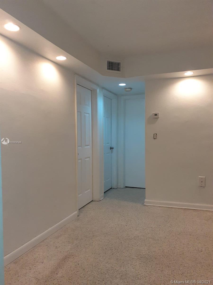 1135 NW 4th St, Miami FL 33128 photo 5