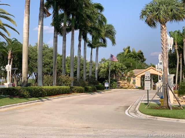 Pembroke Pines, FL 33028 photo 2