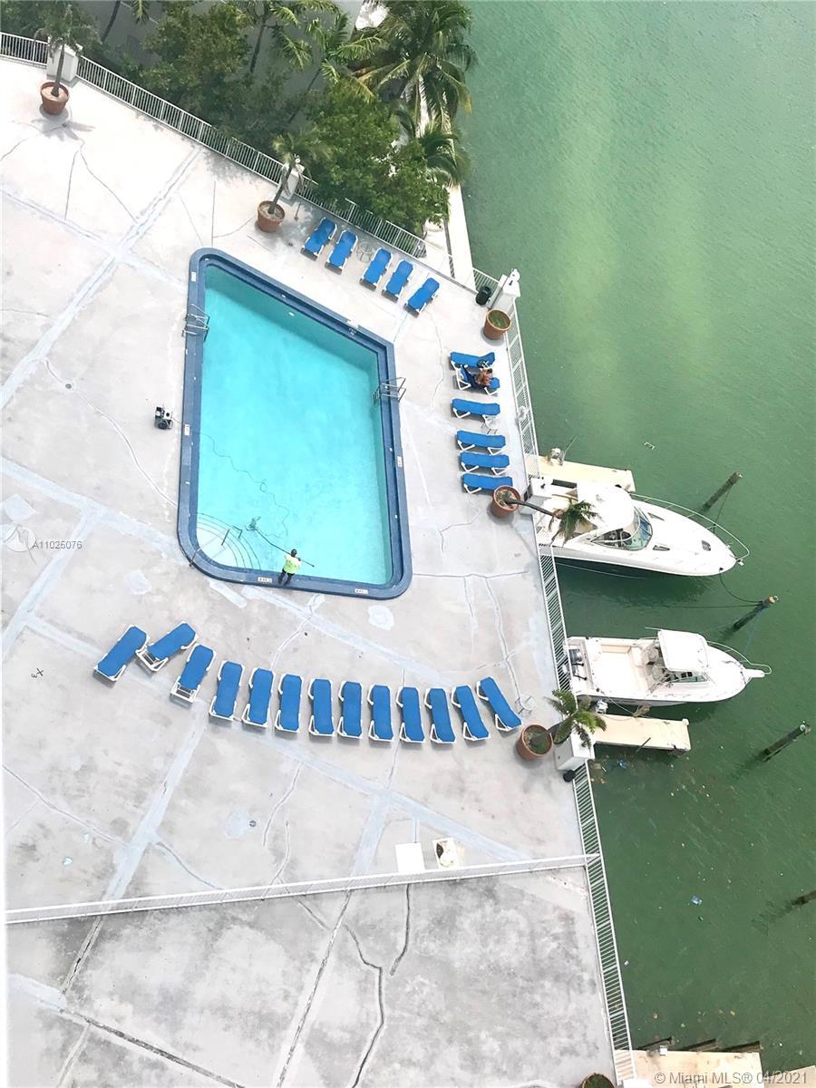 6770 Indian Creek Dr, Miami Beach FL 33141 photo 3