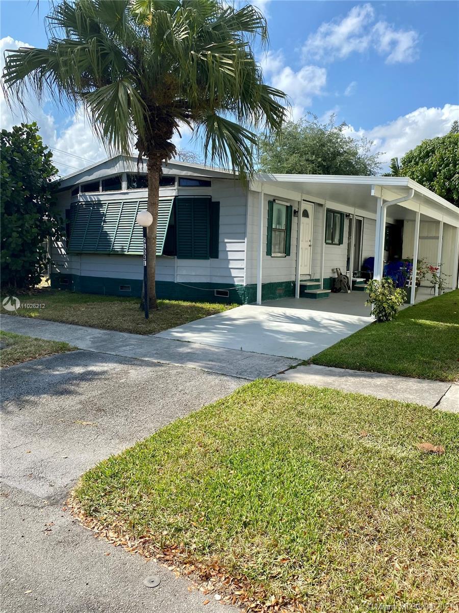 21841 NW 6th St, Pembroke Pines FL 33029