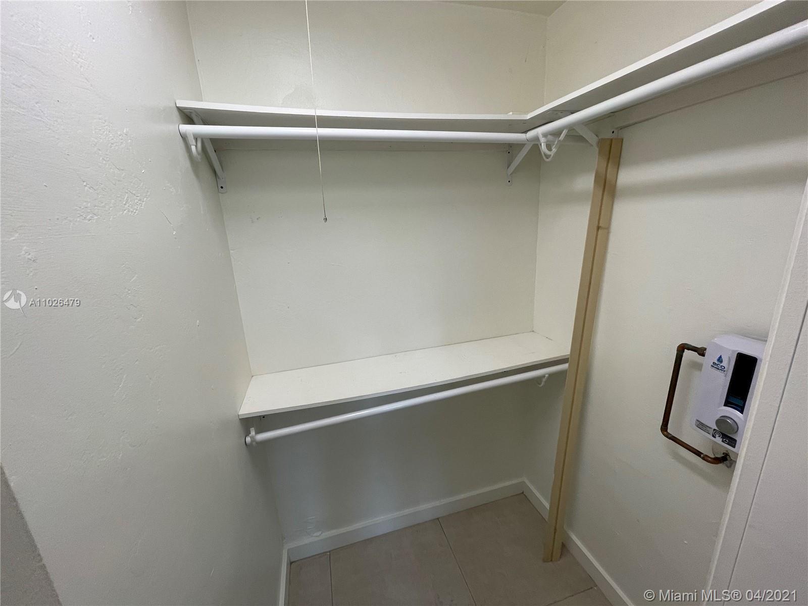 527 E 21st St # 6, Hialeah FL 33013 photo 2