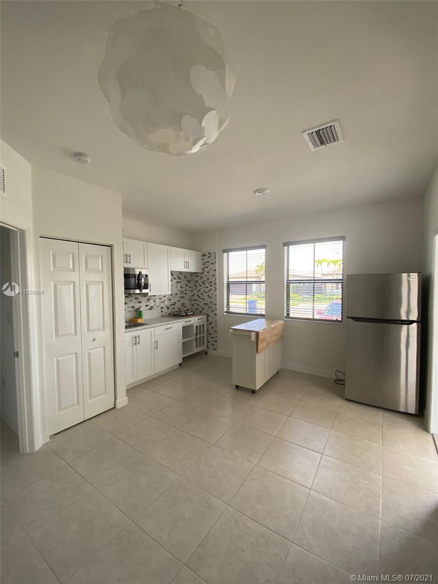 12829 SW 228th St # 1, Unincorporated Dade County FL 33170 photo 2