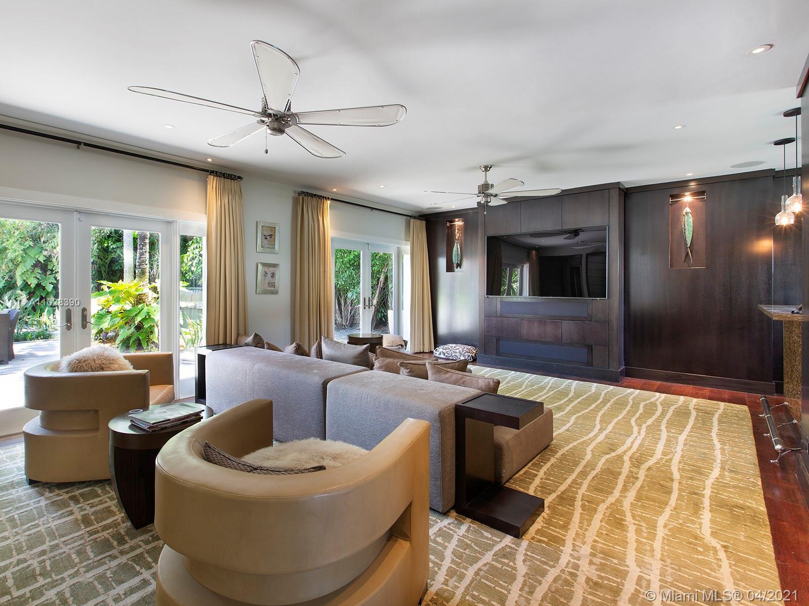 820 W Dilido Dr, Miami Beach FL 33139 photo 3