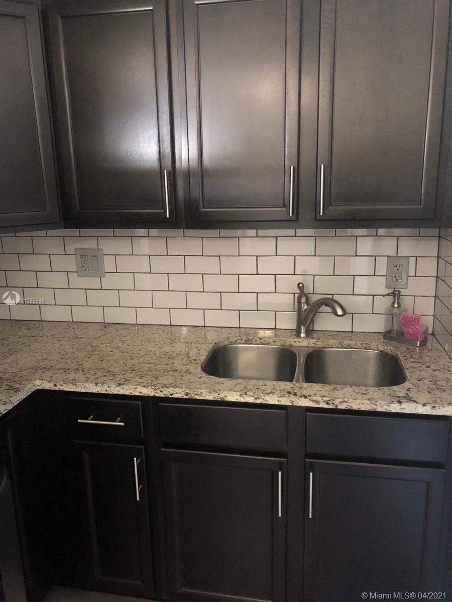 4590 Ludlam Rd # 18, Miami FL 33155 photo 3