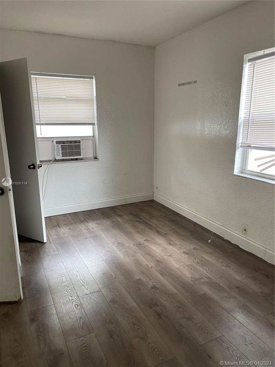 817 NW 10th St # 4, Hallandale Beach FL 33009 photo 5