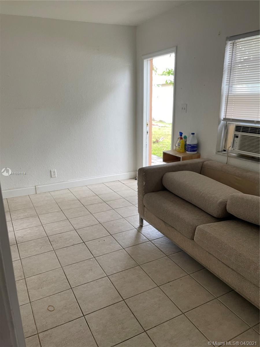 817 NW 10th St # 4, Hallandale Beach FL 33009 photo 4