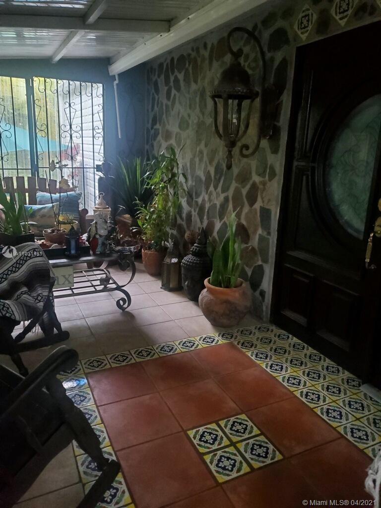 19800 SW 180th Ave UNIT 2, Miami FL 33187 photo 3