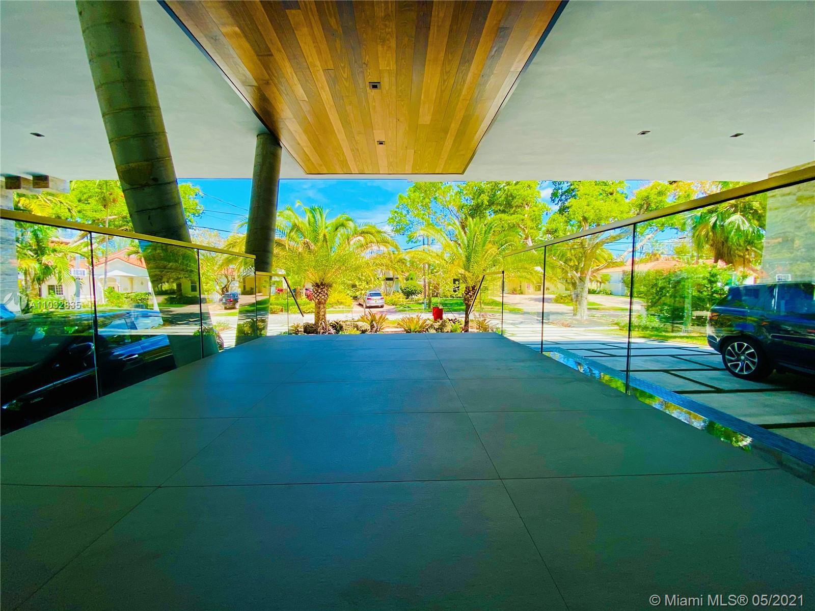 13190 Biscayne Bay Ter, North Miami FL 33181 photo 4