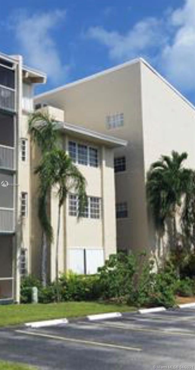 21121 SW 85th Ave # 305, Cutler Bay FL 33189 photo 2