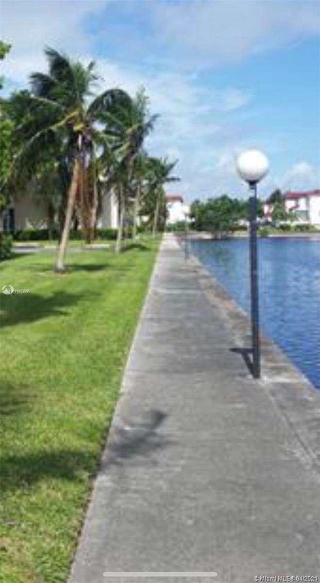 21121 SW 85th Ave # 305, Cutler Bay FL 33189 photo 3