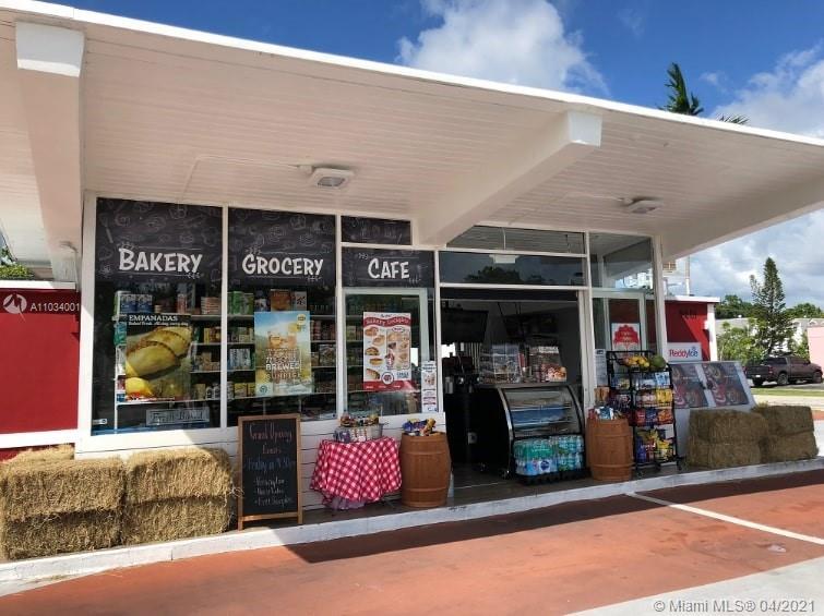 Convenience Store, Miami FL 33157
