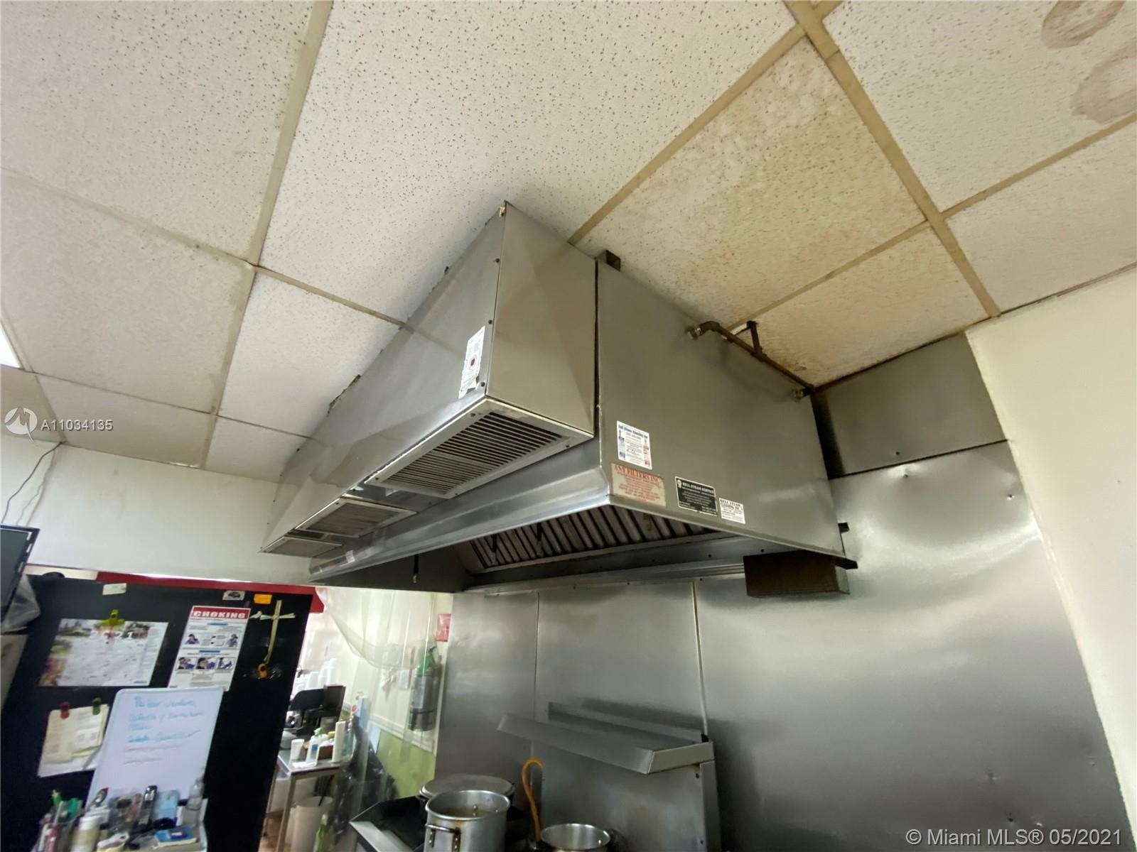 11300 Quail Roost Dr, Miami FL 33157 photo 2