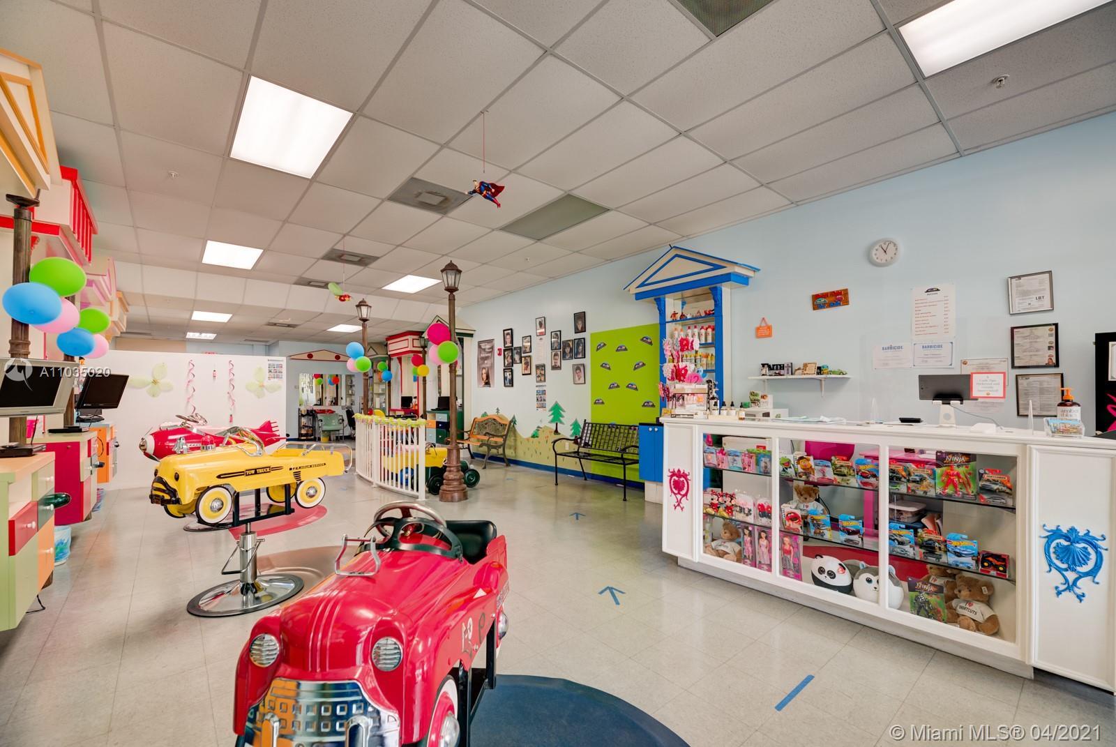 14004 SW 8 ST, Miami FL 33184 photo 3