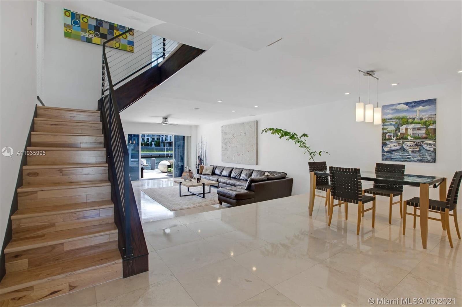 1024 NW North River Dr, Miami FL 33136