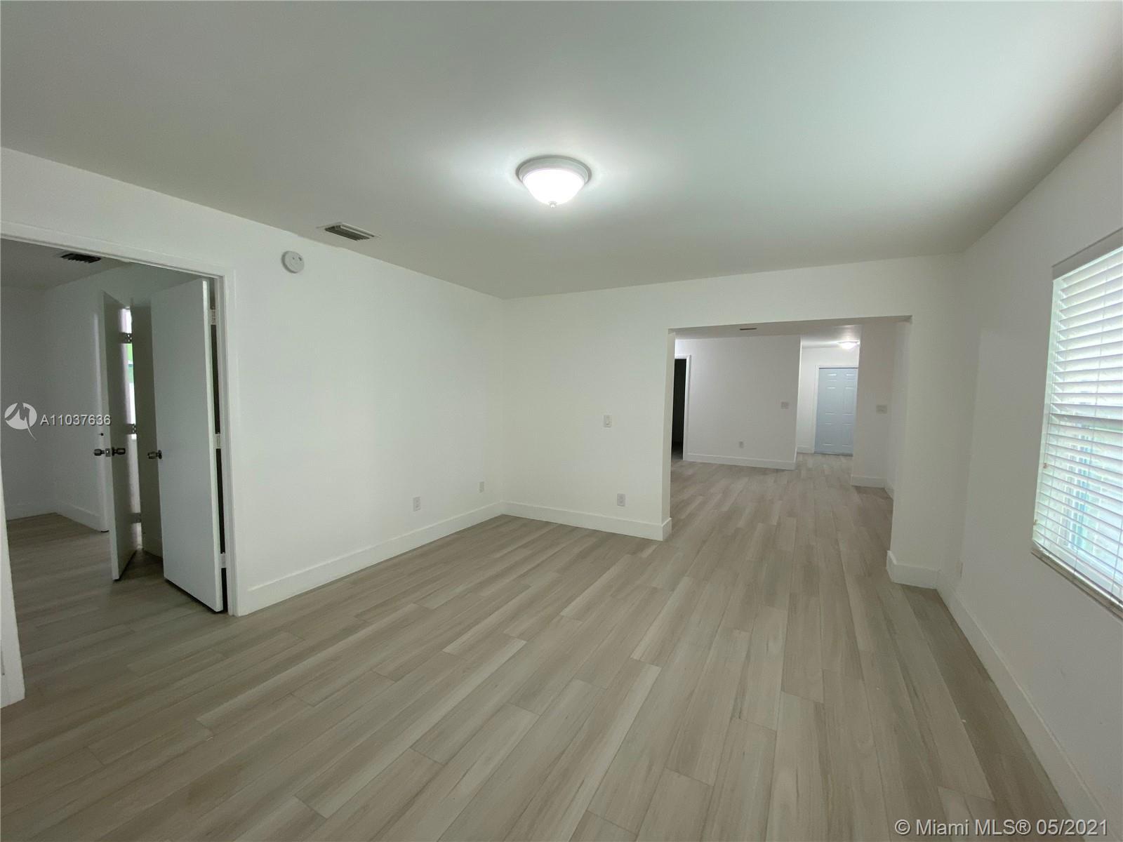 2210 Rosarita Ave, Fort Pierce FL 34946 photo 4
