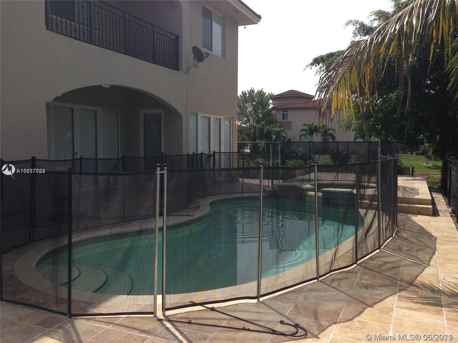 6422 SW 162nd Ct, Miami FL 33193 photo 3