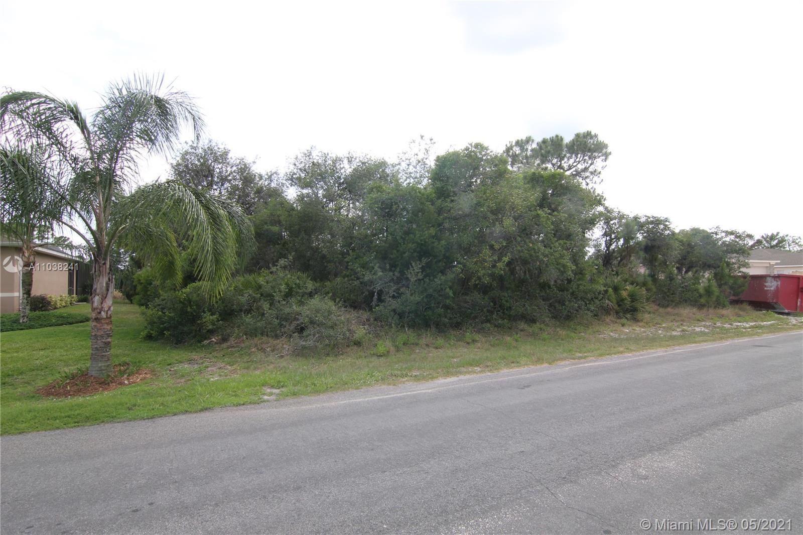 4969 San Lorenzo, Sebring FL 33872 photo 2