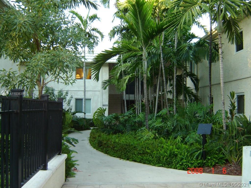 8601 SW 68th Ct # 2, Pinecrest FL 33156