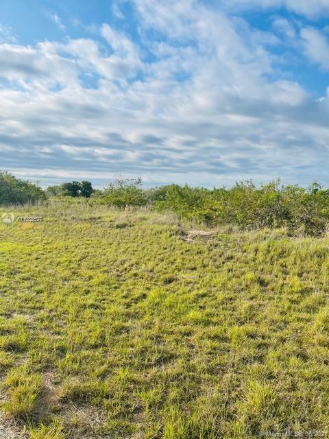 531 glendale, La Belle FL 33935 photo 3