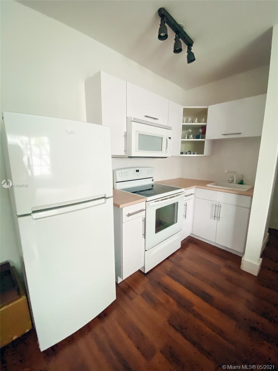2843 Sheridan Ave # 9, Miami Beach FL 33140 photo 2