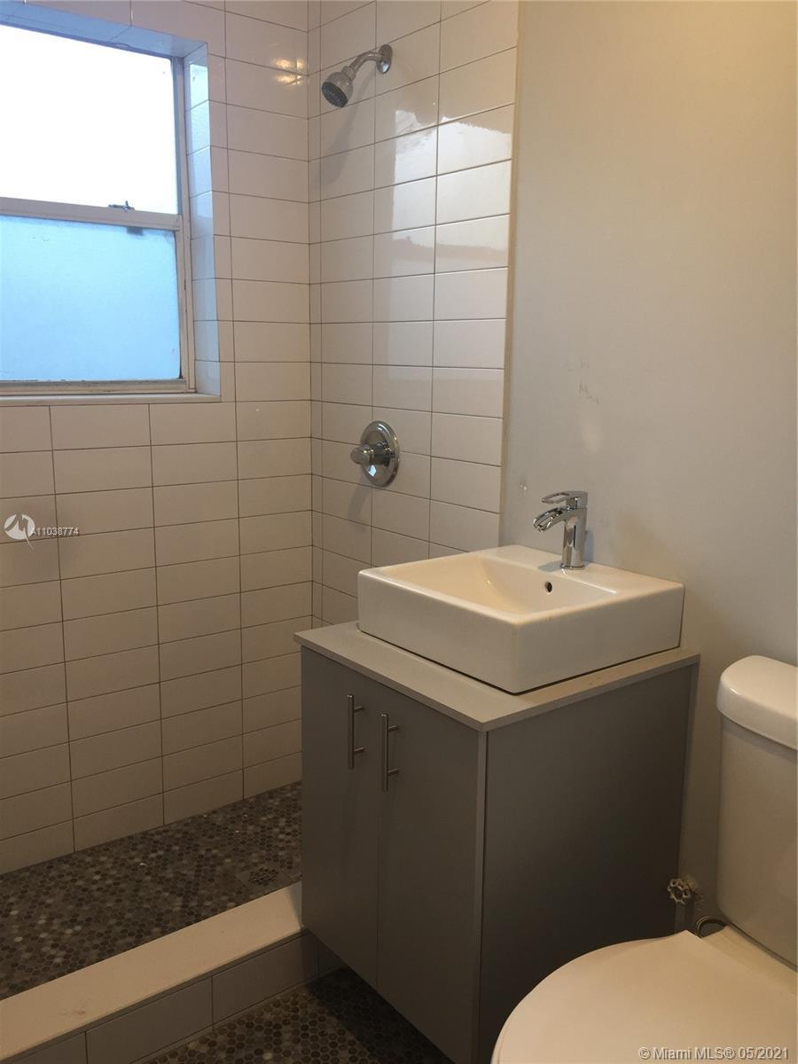 2825 SW 3rd Ave # 1, Miami FL 33129 photo 4