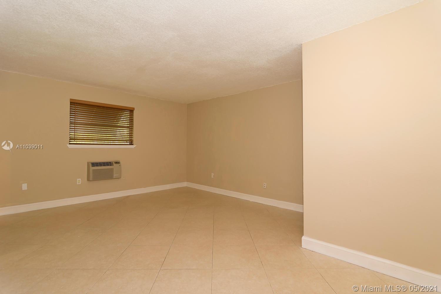 427 Santander Ave # 302, Coral Gables FL 33134 photo 5