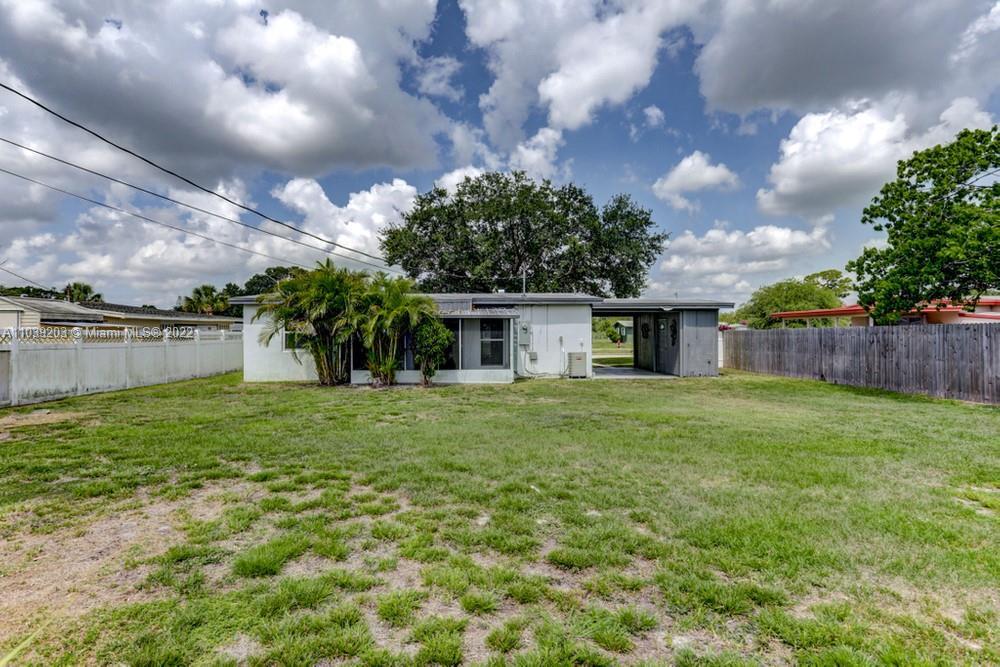 495 SE Airoso Boulevard, Port St. Lucie FL 34983 photo 5