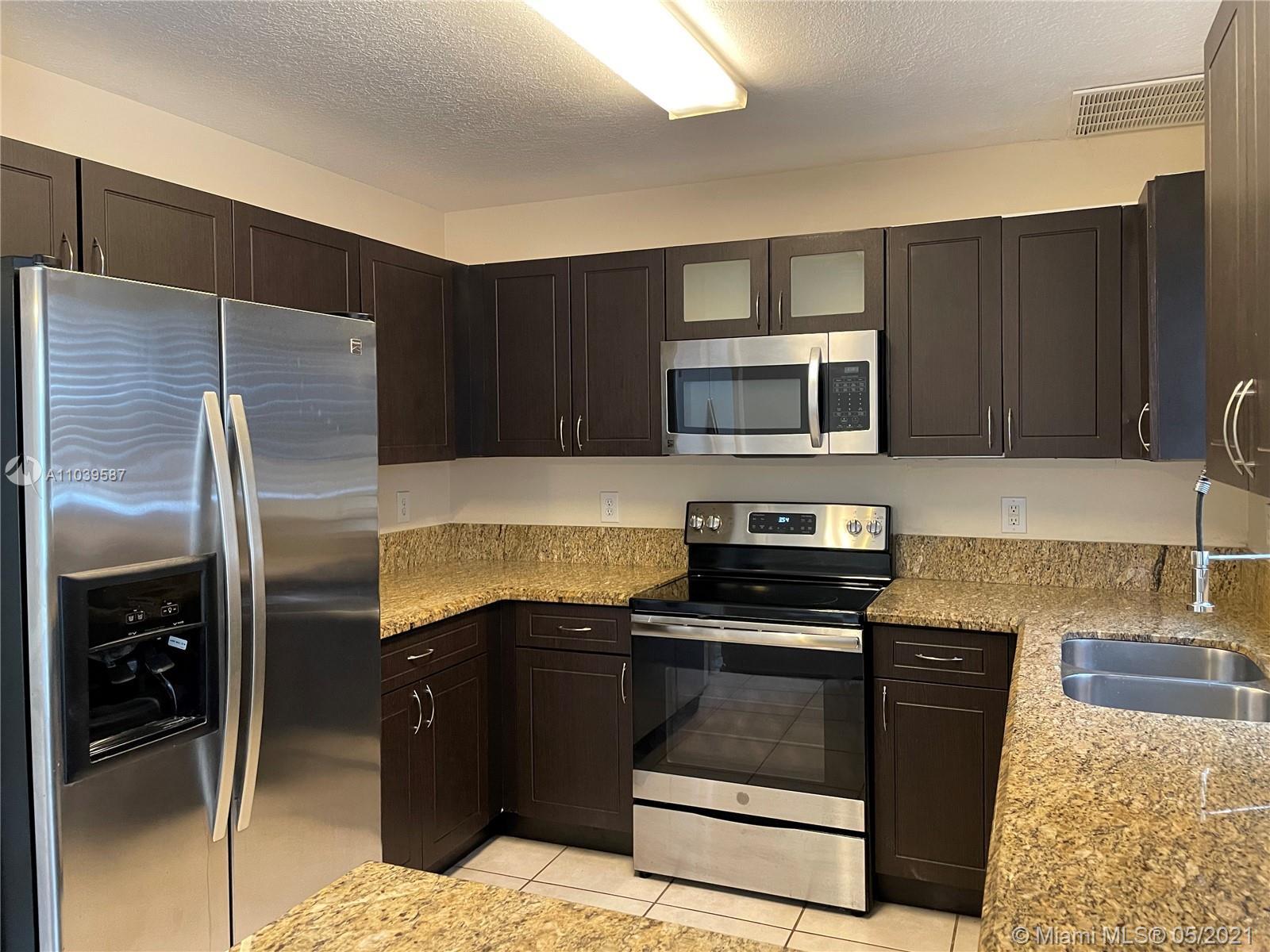 2255 NW 170th Ave, Pembroke Pines FL 33028 photo 5