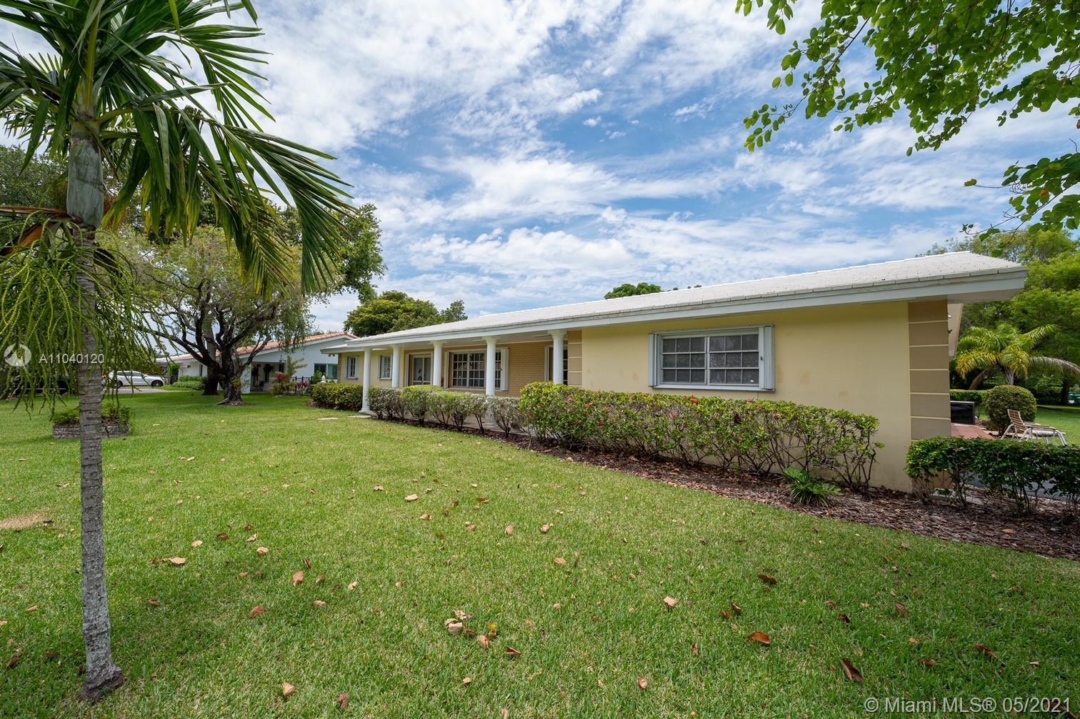 7851 SW 143rd St, Palmetto Bay FL 33158 photo 2