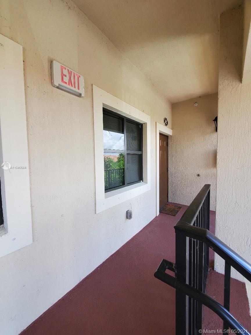 22441 SW 88th Pl # 5, Cutler Bay FL 33190 photo 4