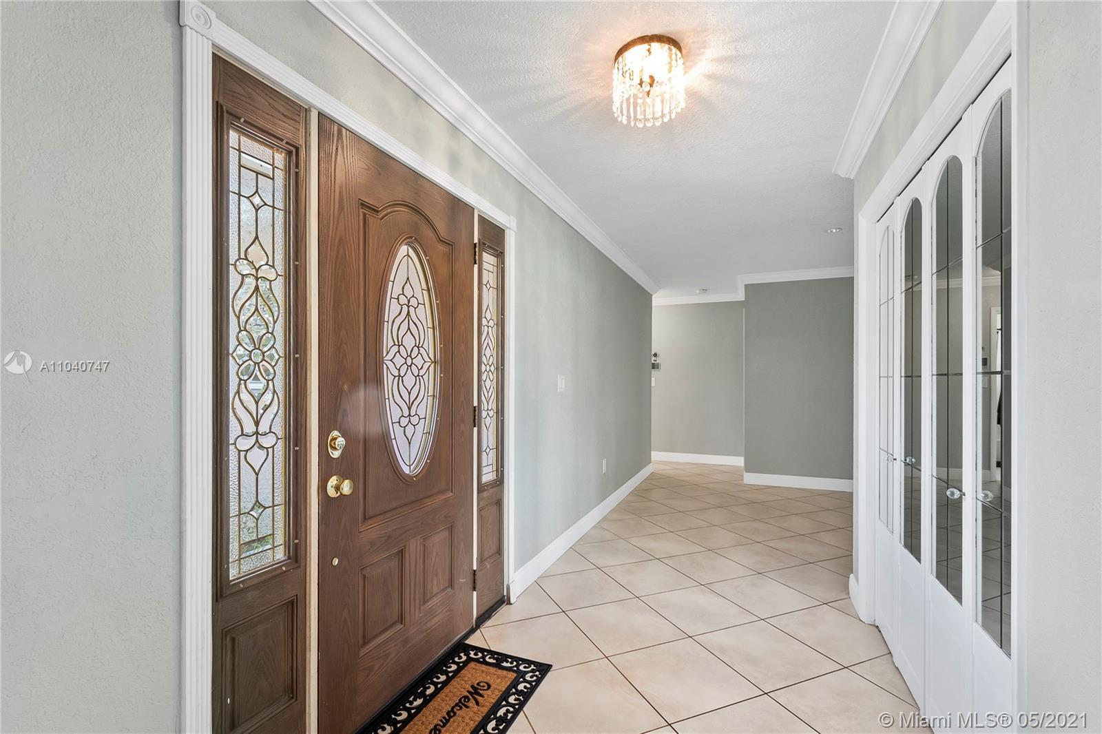 14400 SW 84th Ct, Palmetto Bay FL 33158 photo 2