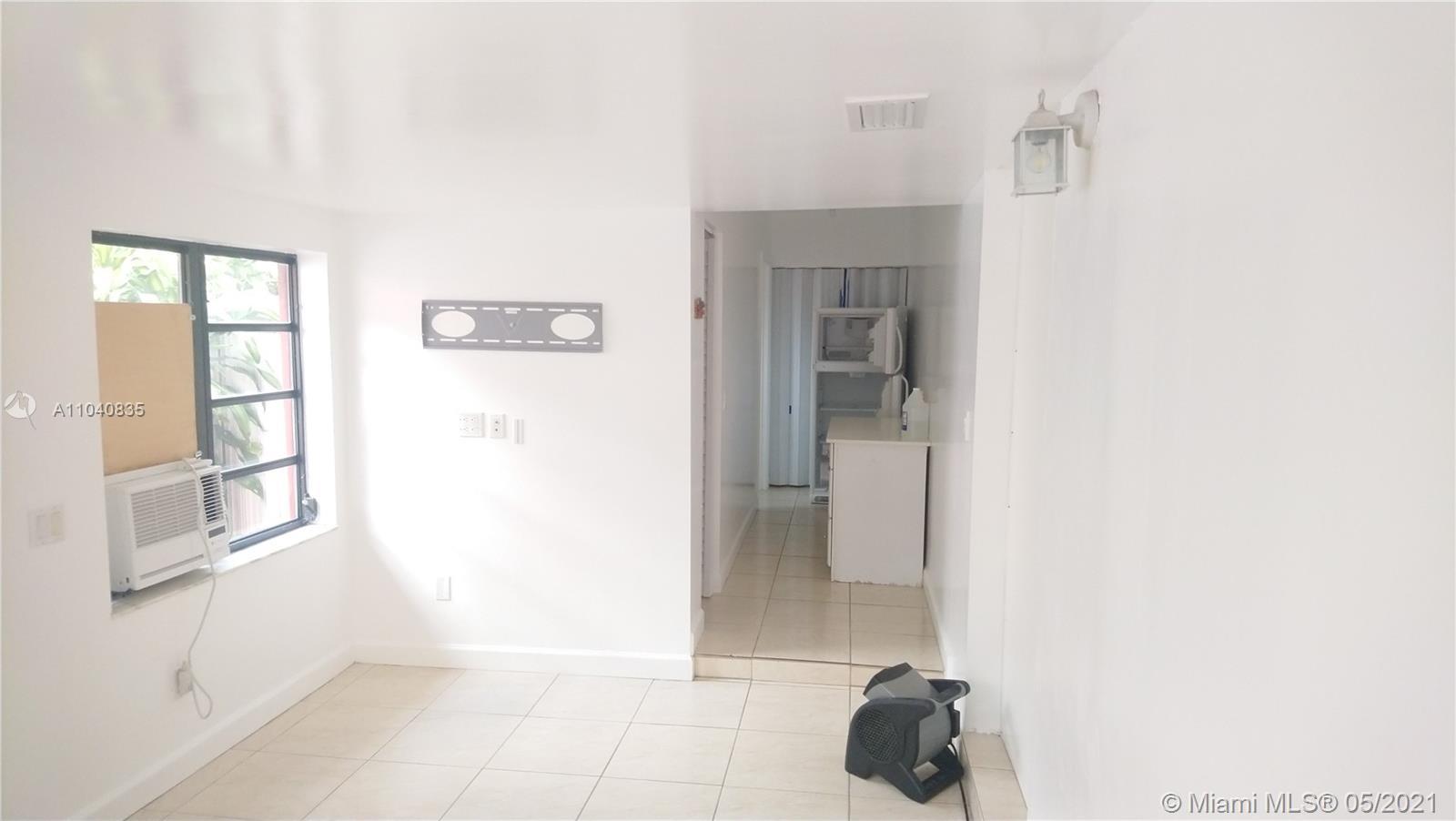 2723 SW 33rd Ct Rear, Miami FL 33133