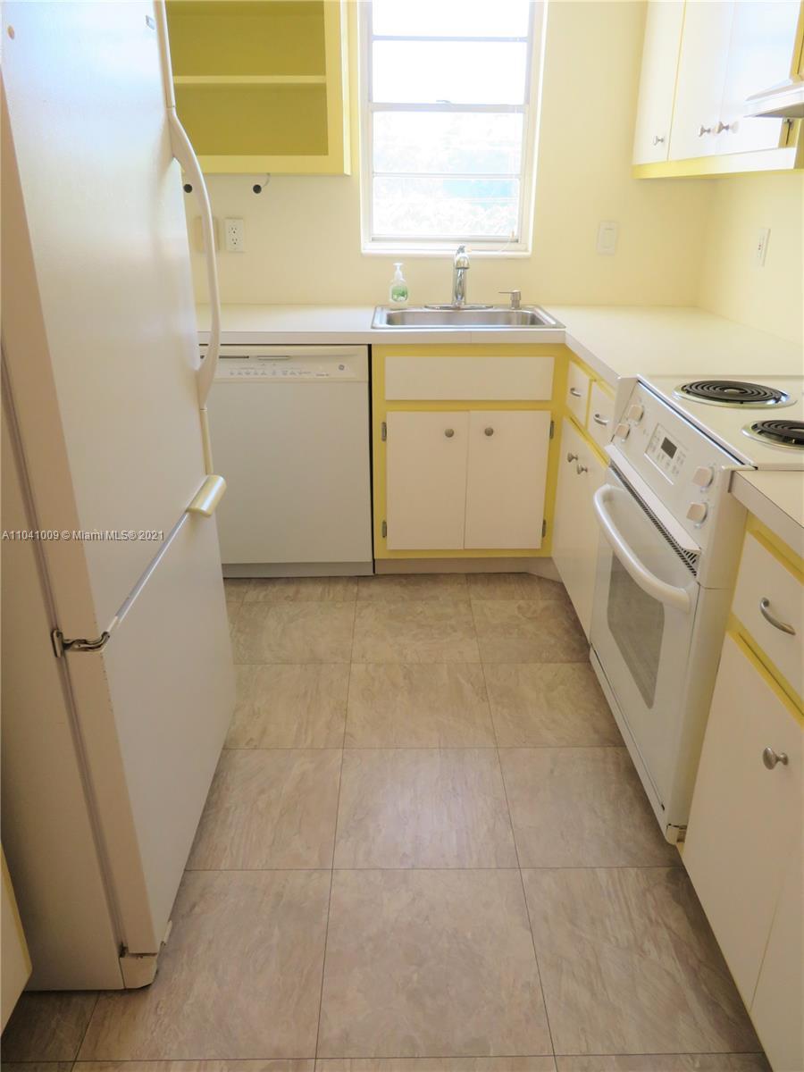 2500 NE 48th Ln # 308, Fort Lauderdale FL 33308 photo 4