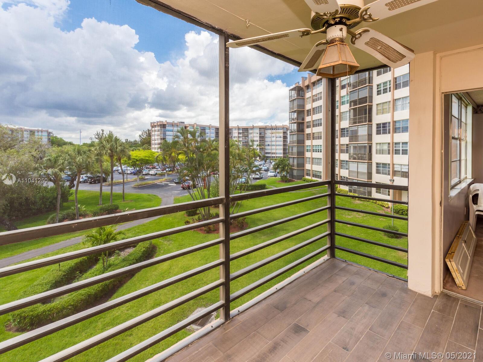 1100 Saint Charles Pl # 306, Pembroke Pines FL 33026