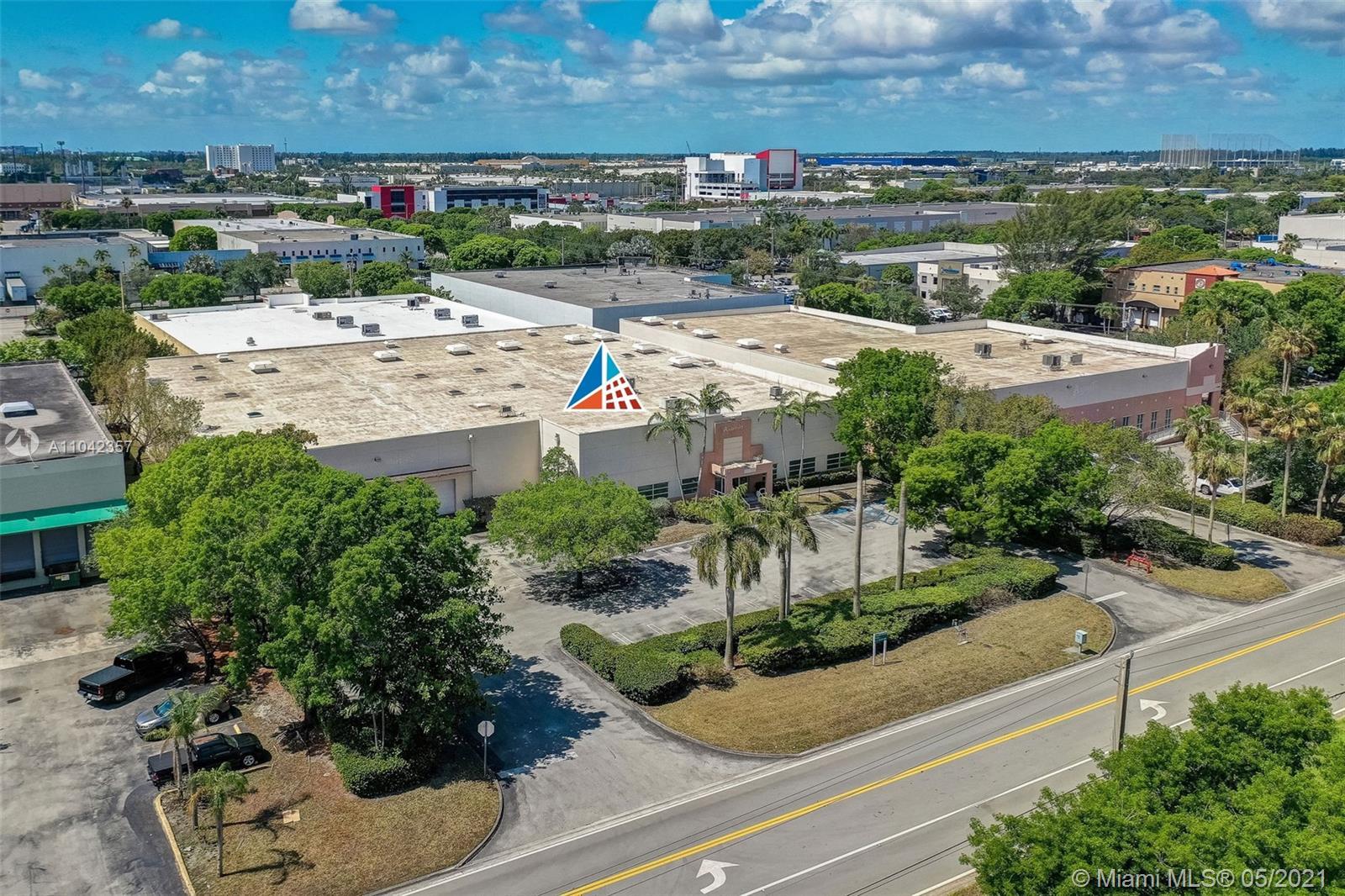 10880 NW 30th St, Doral FL 33172 photo 3