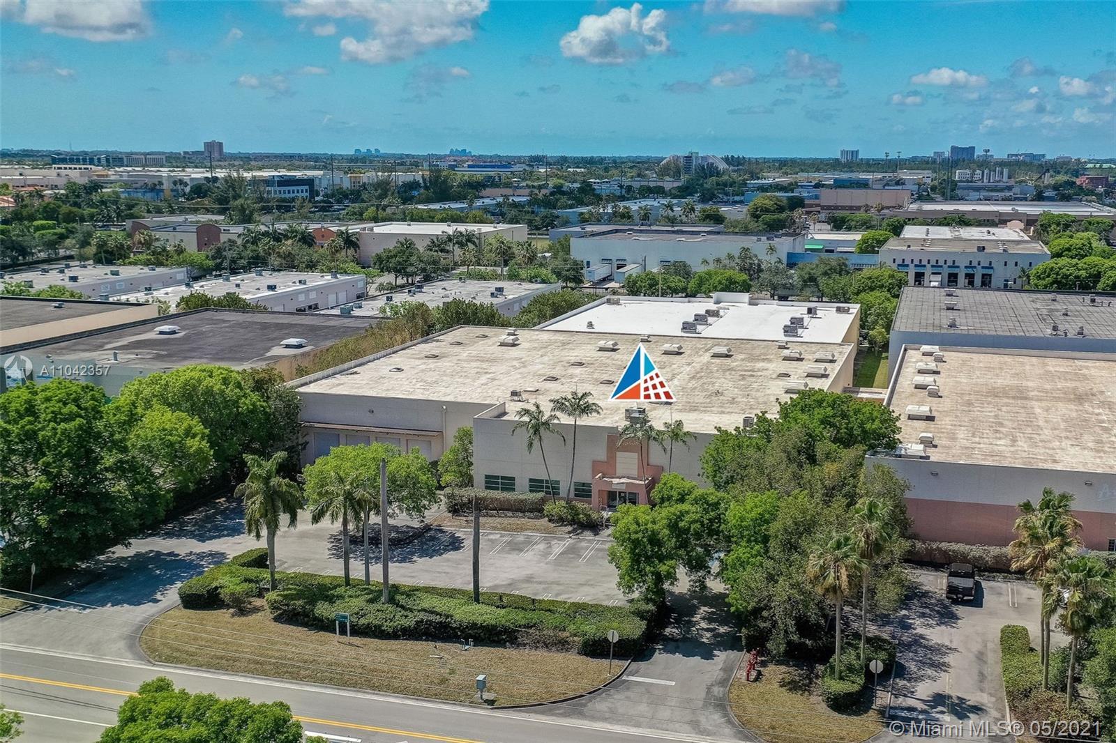 10880 NW 30th St, Doral FL 33172 photo 4