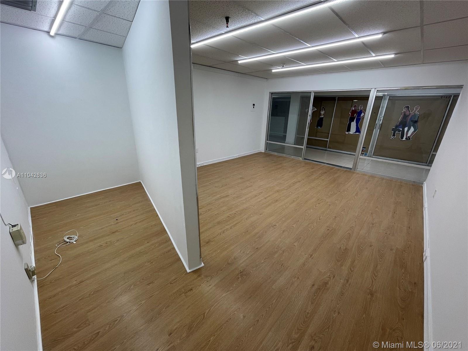 777 NW 72nd Ave # 2101, Miami FL 33126 photo 3
