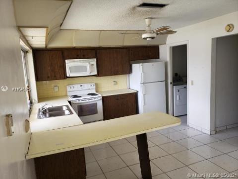 3036 Dolphin Dr, Miramar FL 33025 photo 3