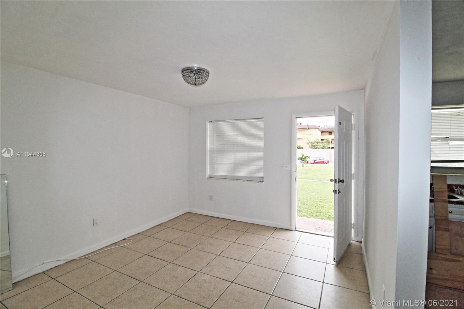 2551 NW 13th St # 7, Miami FL 33125 photo 3