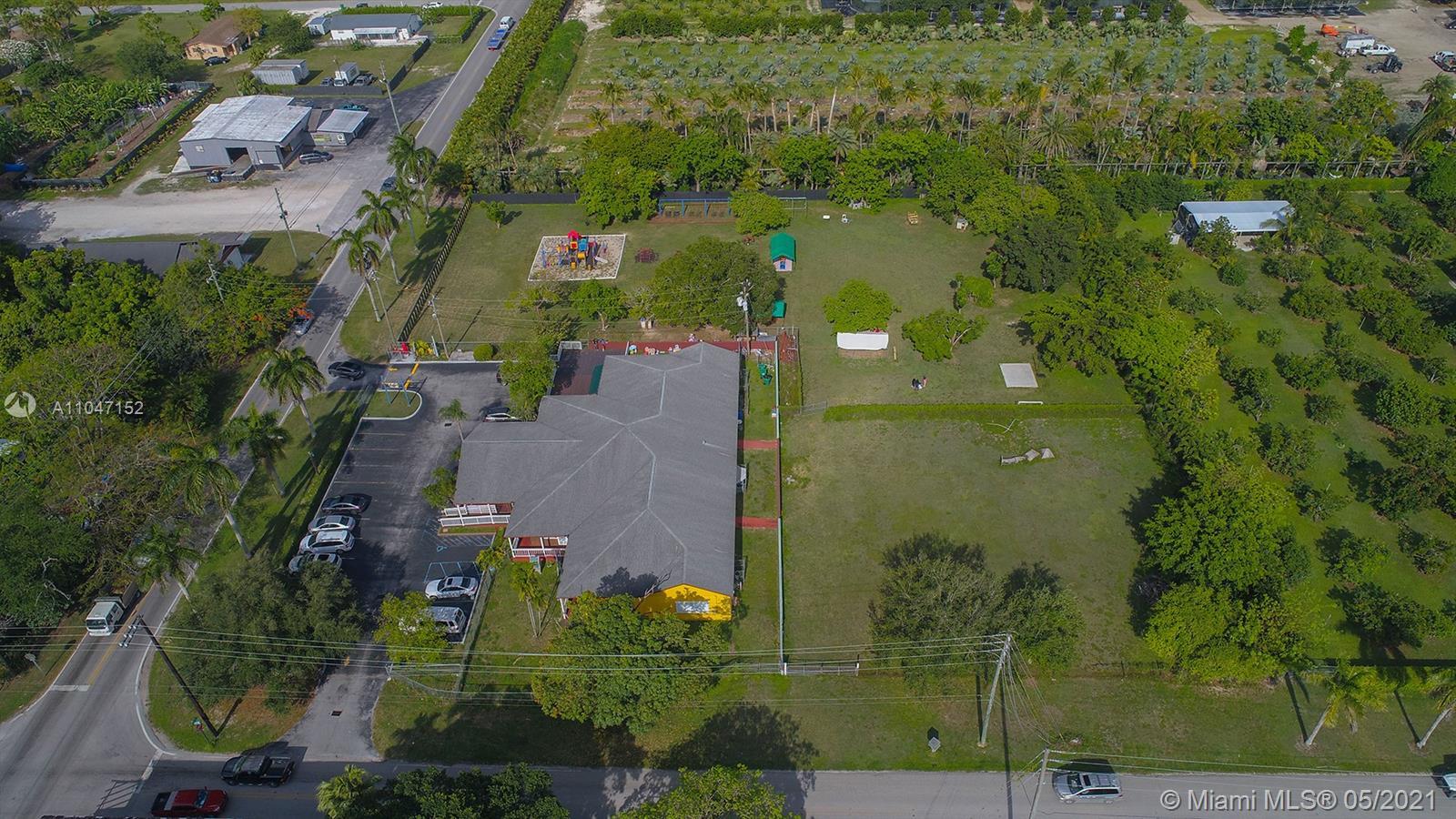 15680 SW 232nd St, Miami FL 33170 photo 4