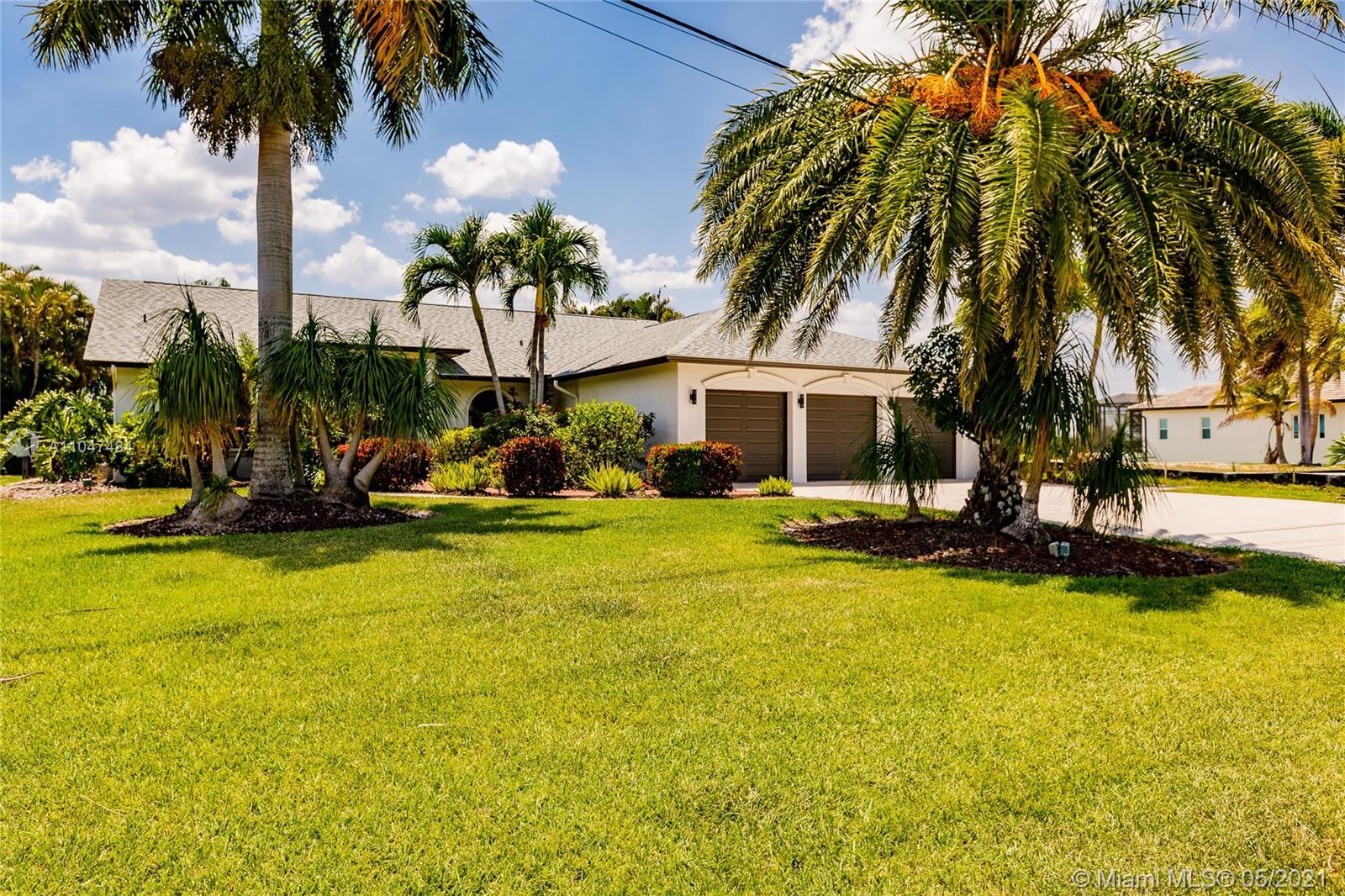 3108 Surfside Blvd, Cape Coral FL 33914 photo 2