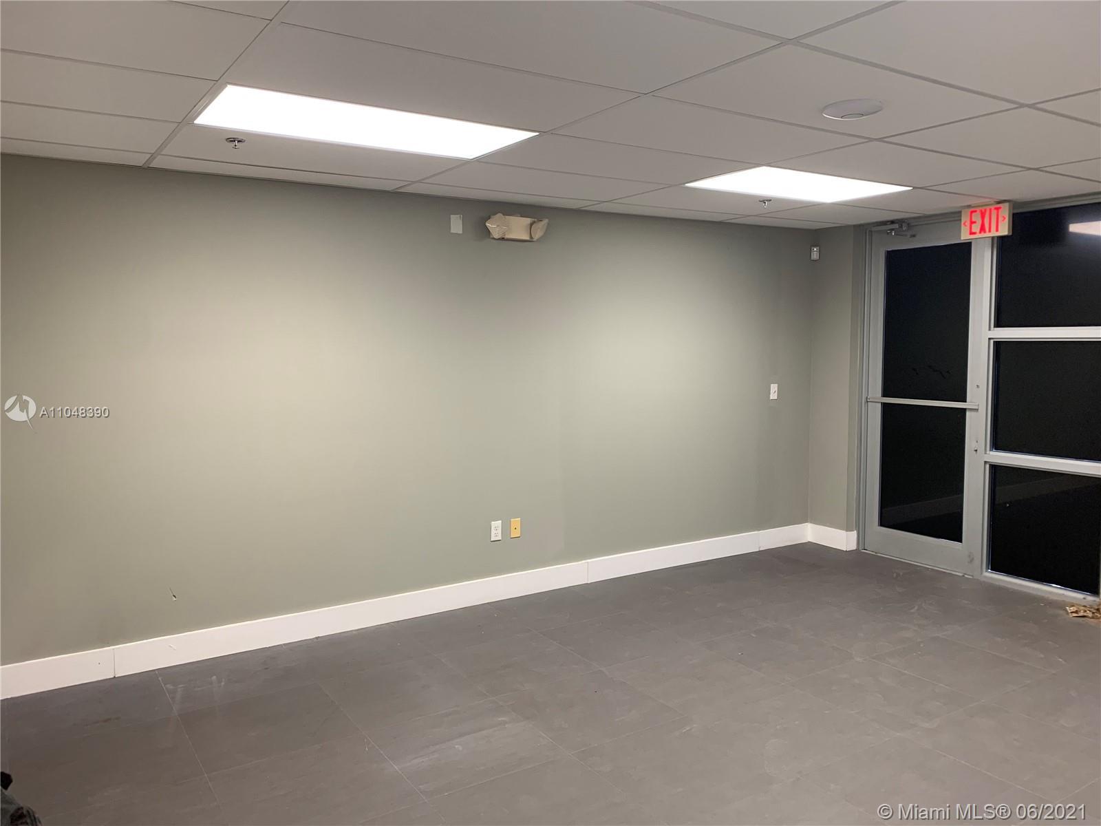 2355 NW 70th Ave # 4, Miami FL 33122 photo 4