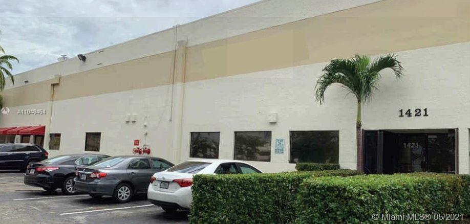 1421 NW 89th Ct, Doral FL 33172