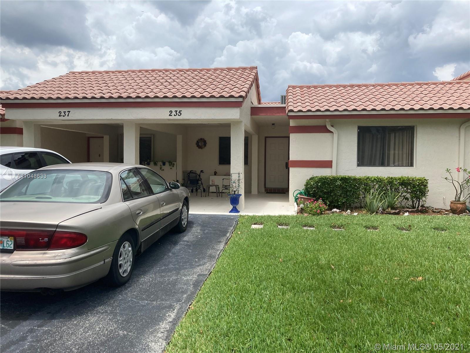 235 Lakeside Cir # 122, Sunrise FL 33326