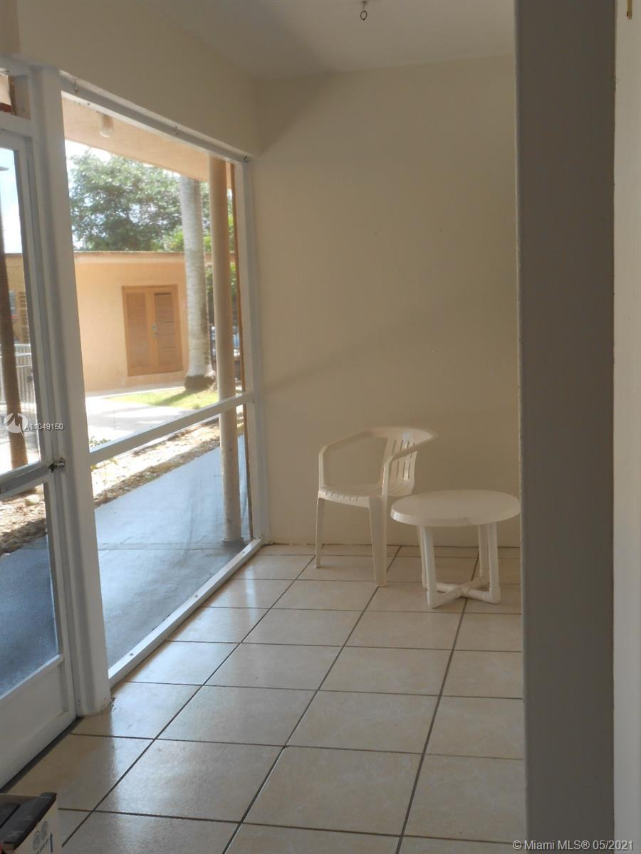 1500 NE 127th St # 111, North Miami FL 33161 photo 3