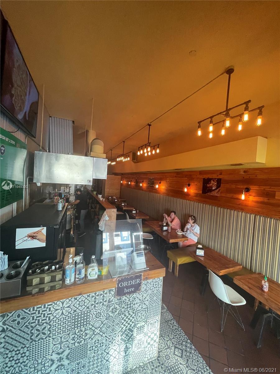 6974 Collins Ave, Miami Beach FL 33141 photo 2