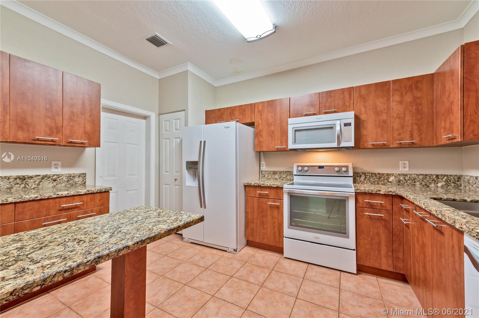 4080 Timber Cove Ln # 4080, Weston FL 33332 photo 5